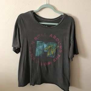 retro American Eagle tee